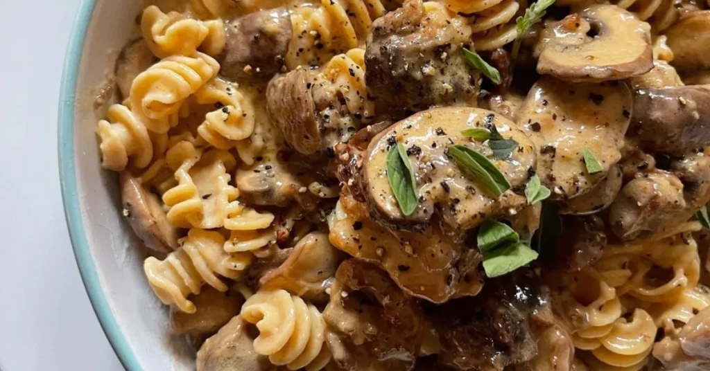 Kaizen Low Carb Radiatori Mushroom Chicken Pasta