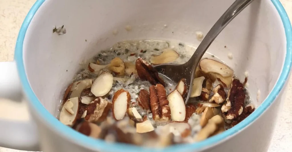 Make Keto Overnight Oats